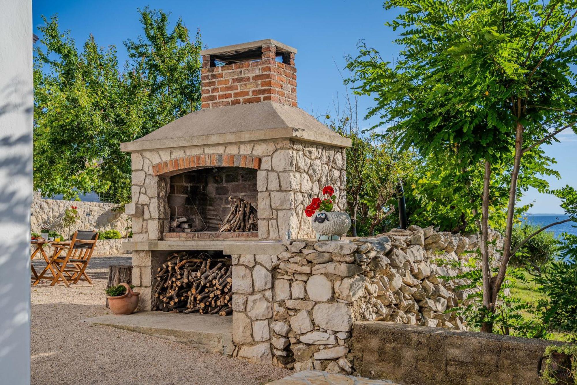 House For Rent "Figurica" Lun Vila Lun  Exterior foto